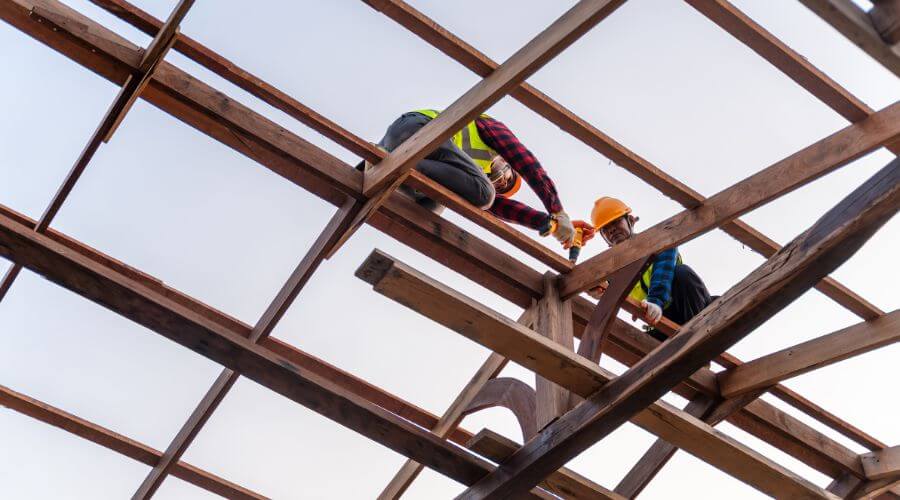 Professional gutter cleaning in Walhalla, MI